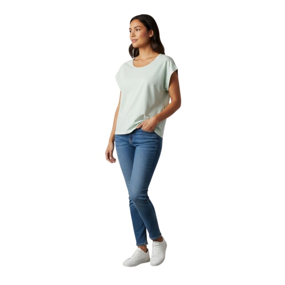 On Running Women’s ON-T Performance Tee Cream Lightweight Minimalist – XS